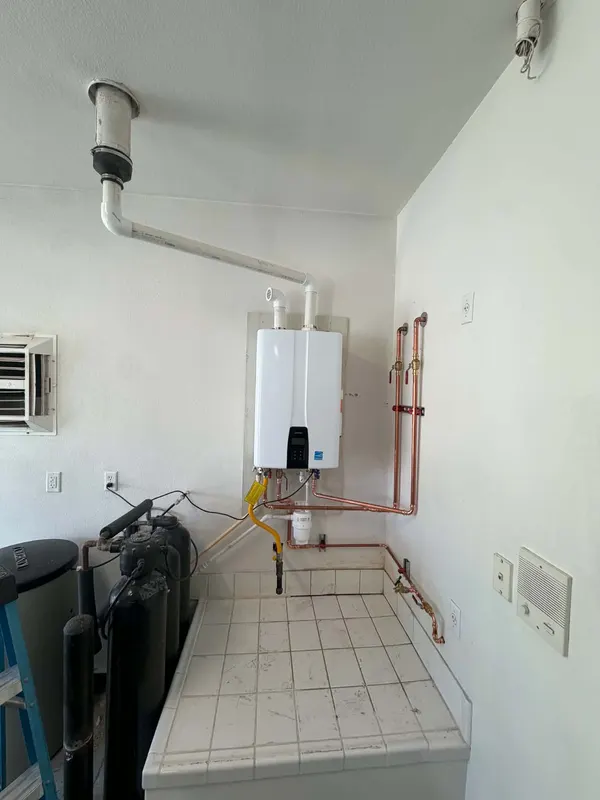 Tankless water heater